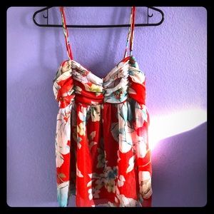 Cute Abercrombie floral top